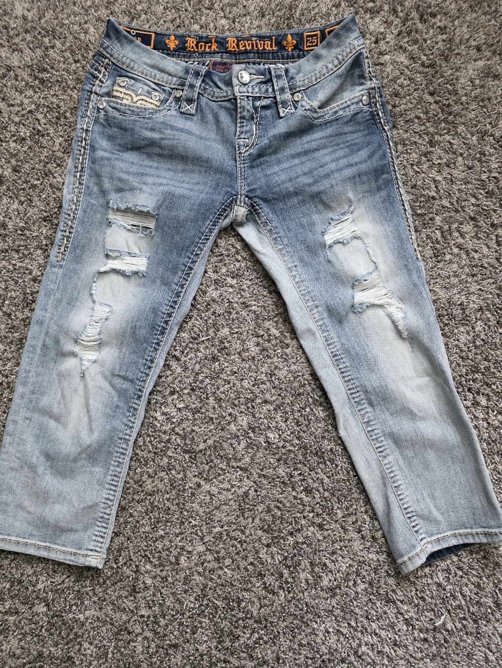 Rock Revival Women's Capri Vivian Crop Jeans Rhinestone Size 25